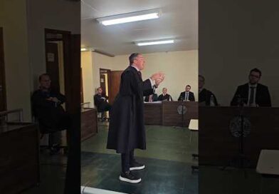 Tribunal do Juri de Richard de Lisboa Furlanetti Tribunal do Juri de Richard de Lisboa Furlanetti